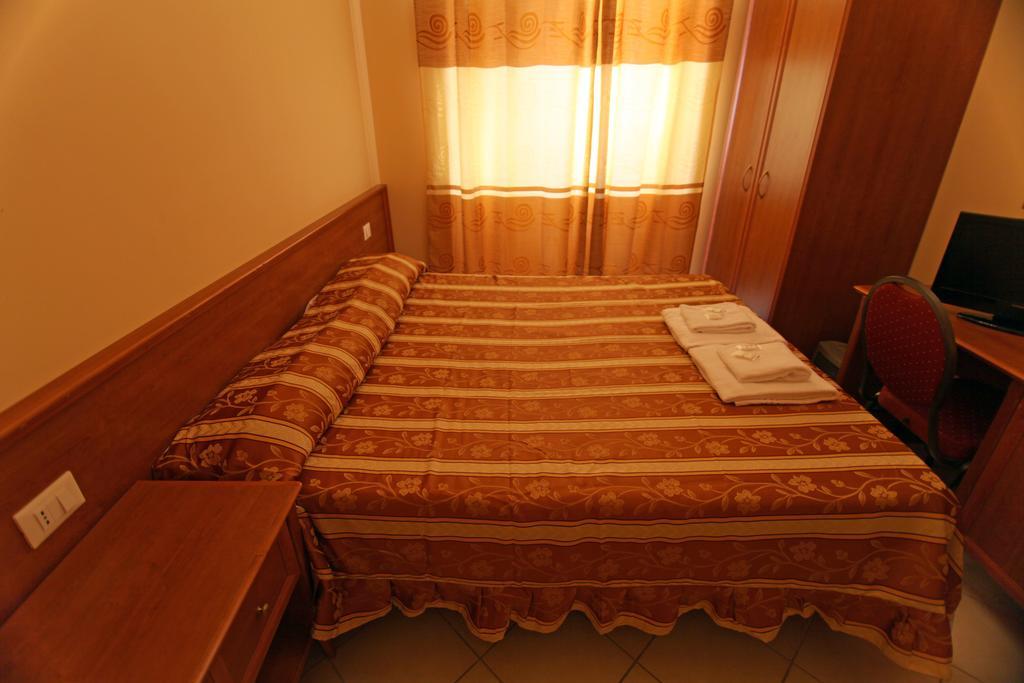 Stella Elsa Hotel Rome Buitenkant foto